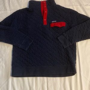 Patagonia quilted pull over